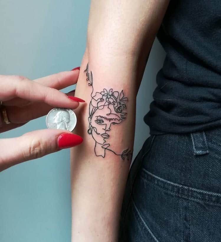 one line art tattoo