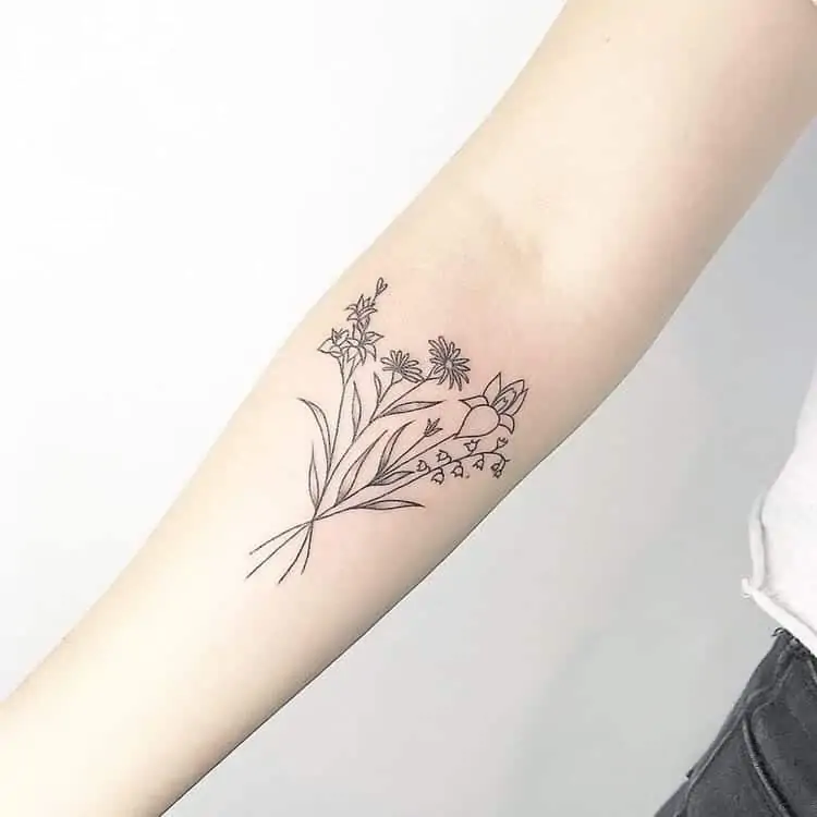 Tip 97+ about minimalist flower tattoo best - in.daotaonec