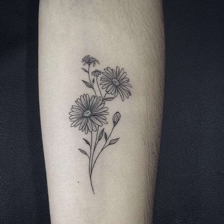 50 Small  Delicate Floral Tattoo Information  Ideas  Brighter Craft 