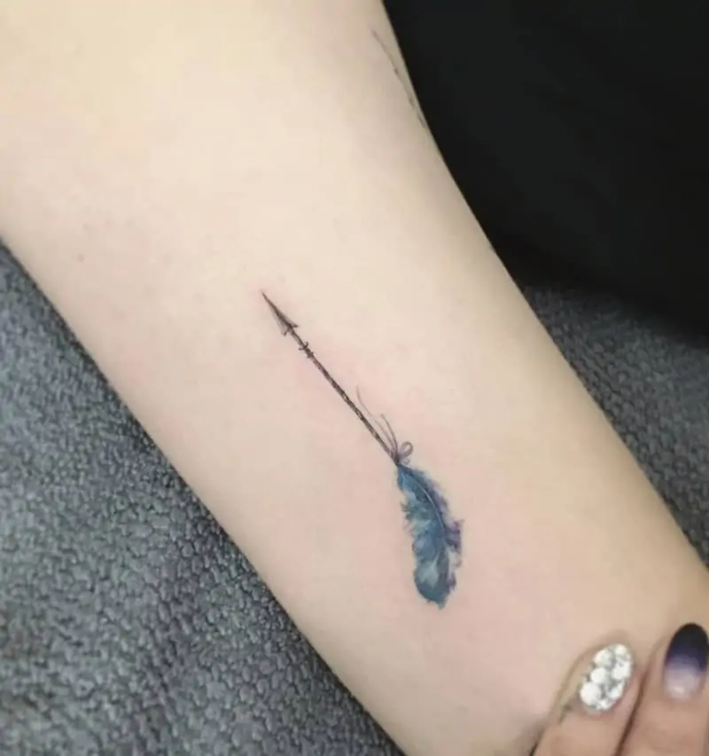 small arrow feather tattoo