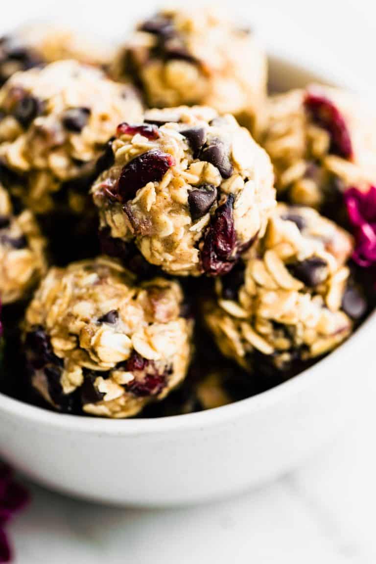 2. Oatmeal Cookie Energy Balls