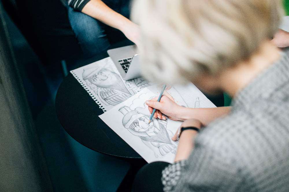 How To Draw Faces And Heads