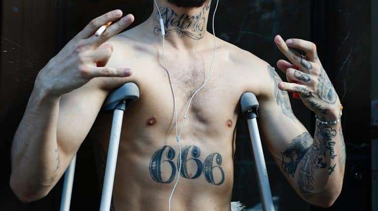 Will finger tattoos fade completely?