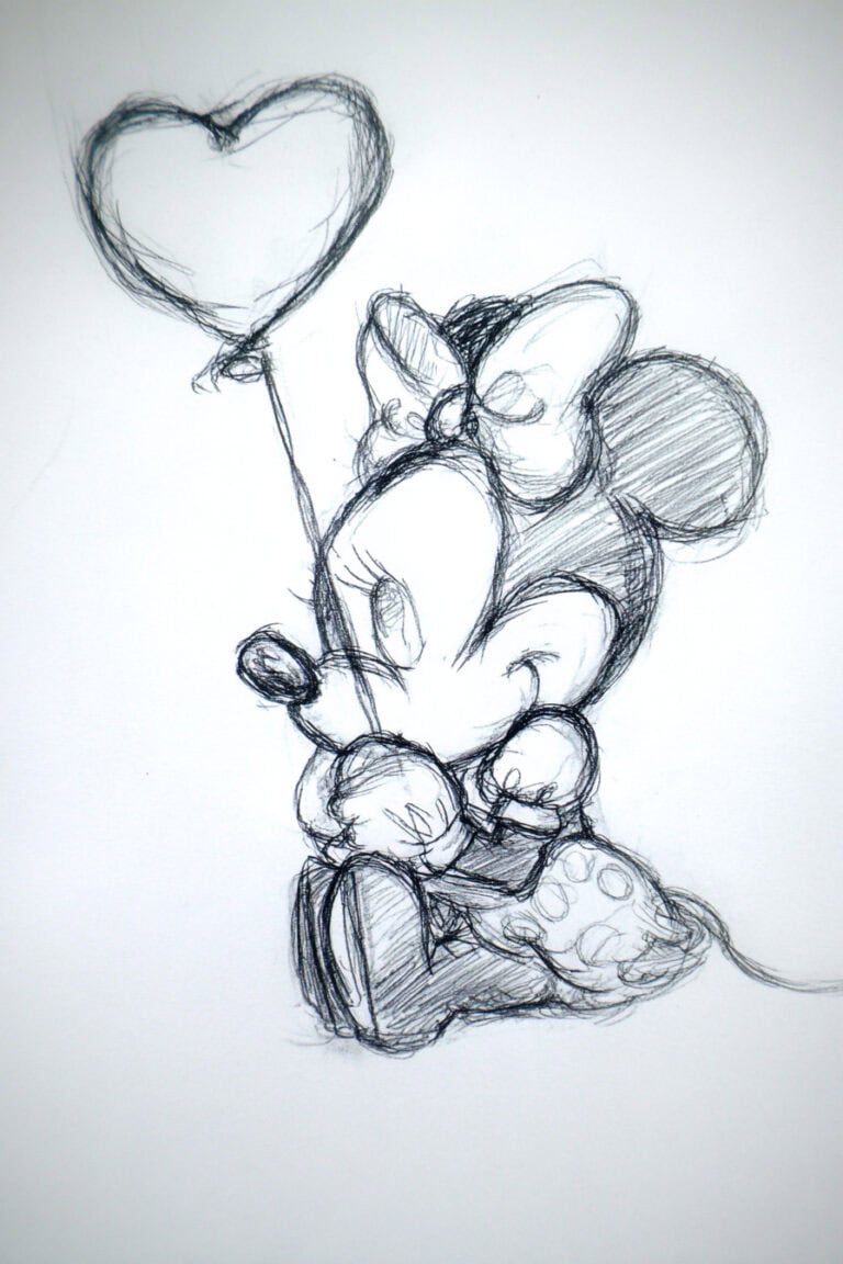 Minnie Mouse Holding a Heart Balloon