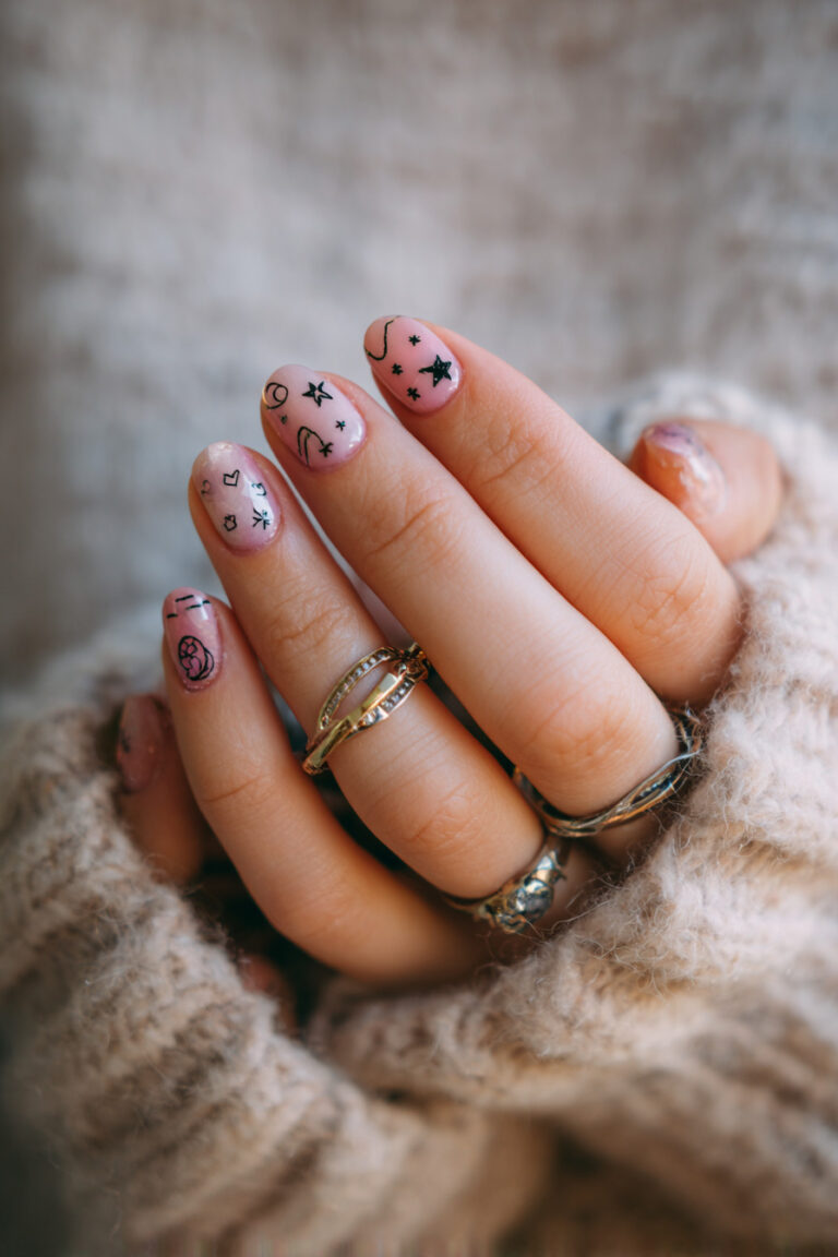 Doodle Love Nails