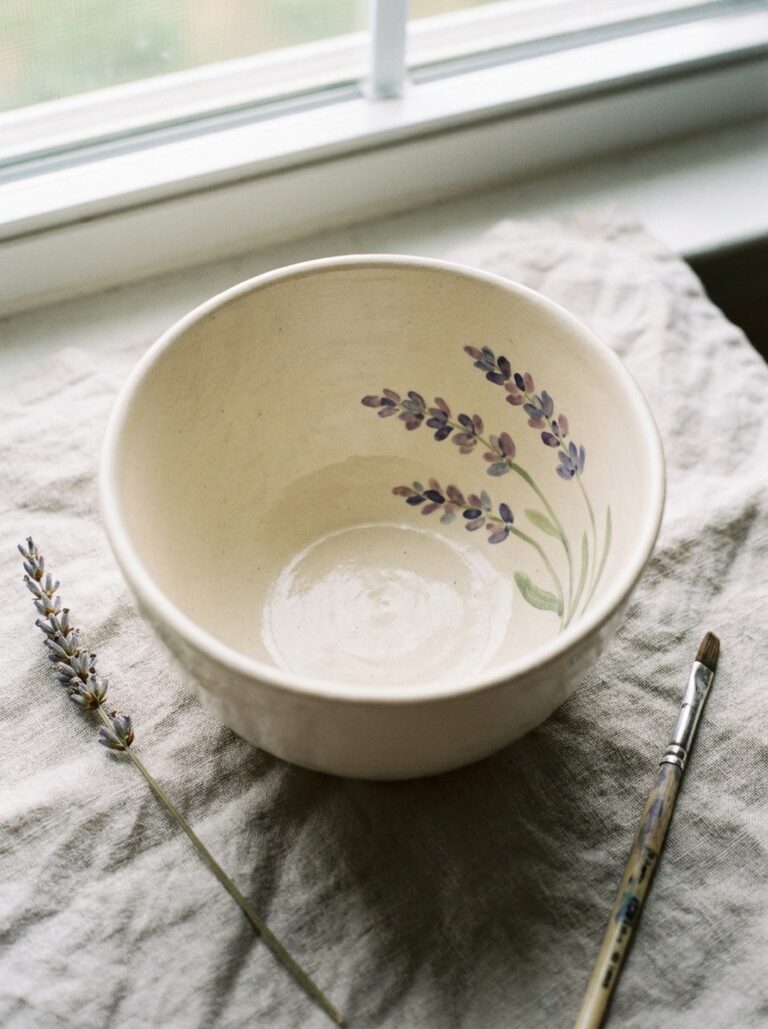 19. Lavender sprig bowl